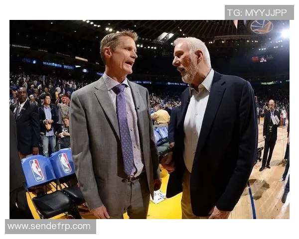 凯尔特与利云斯的精彩对决揭示足球战术与团队合作的魅力 凯尔特与利云斯的精彩对决揭示足球战术与团队合作的魅力